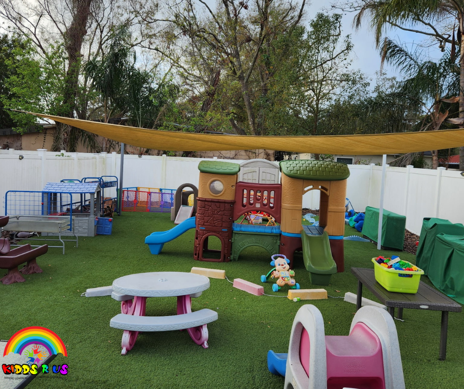 Kidds R Us Branded Pic 10